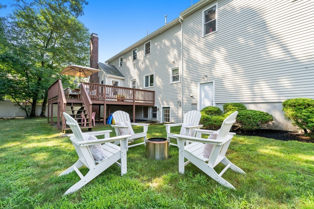 33 Whitney Avenue