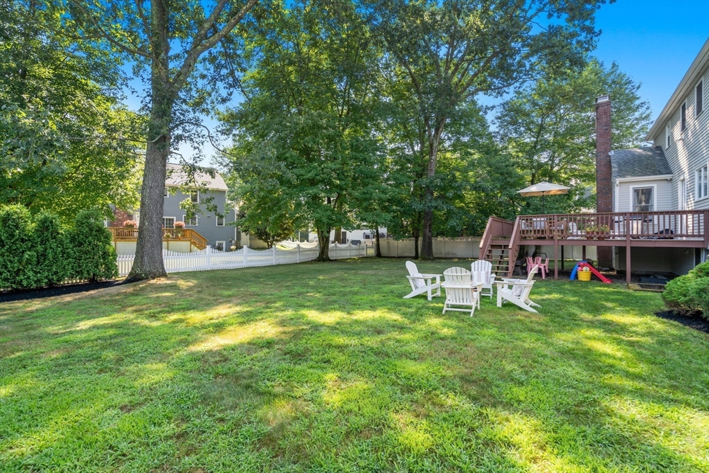 33 Whitney Avenue