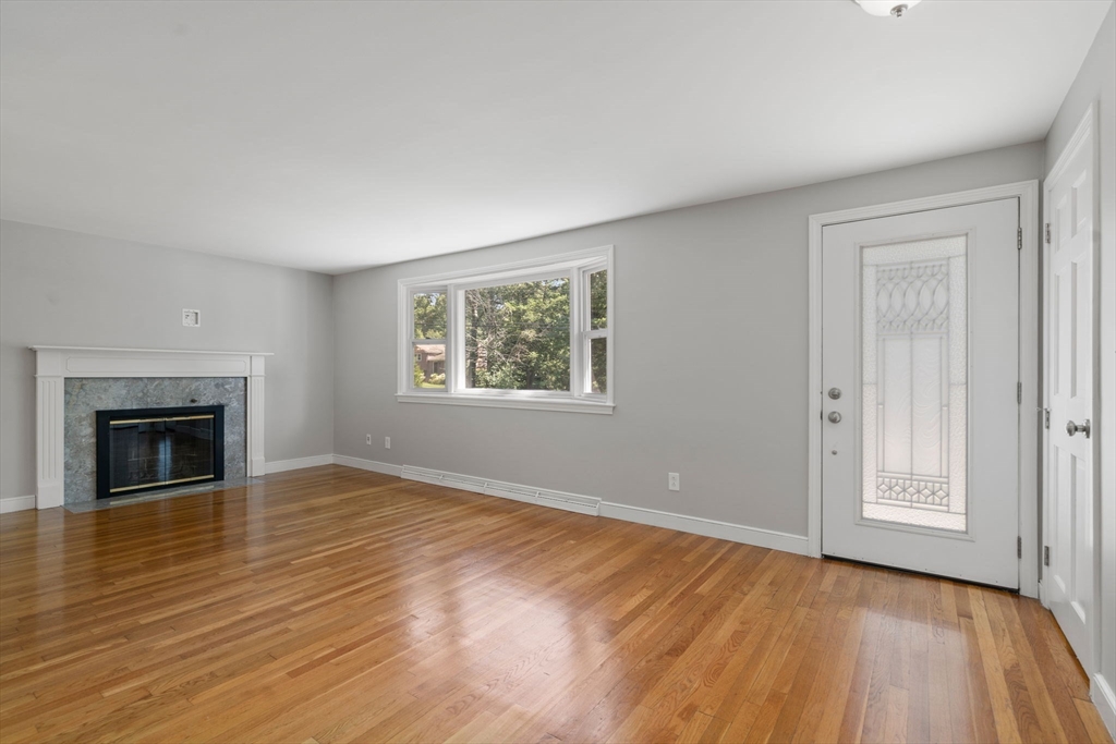 253 Oak Street