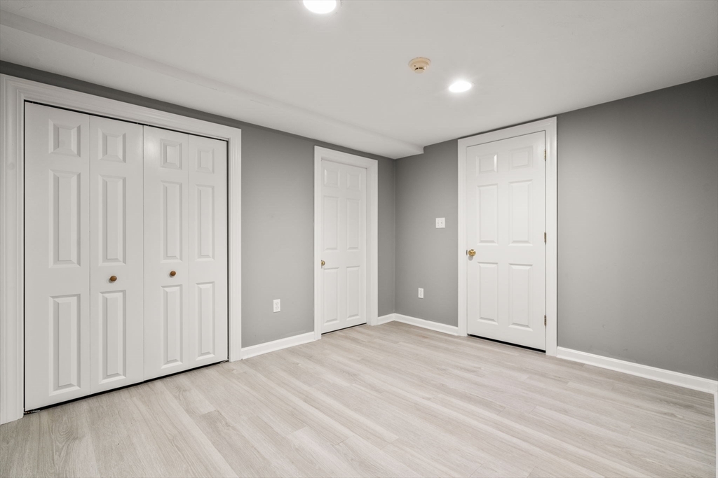 170 Clapboardtree Street