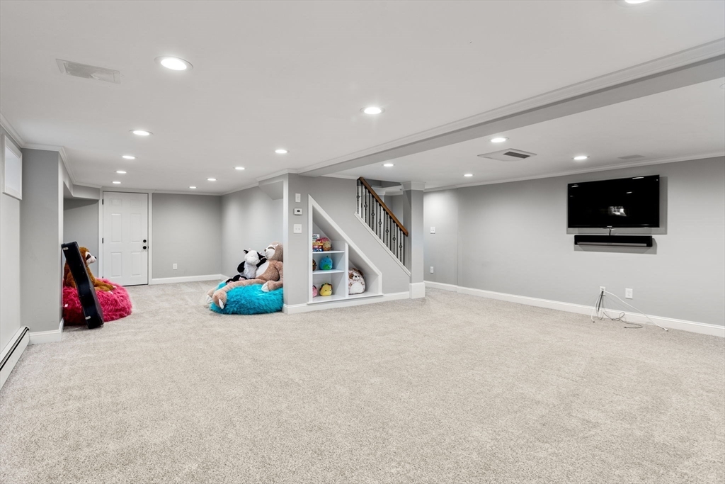 40 Stanford Drive