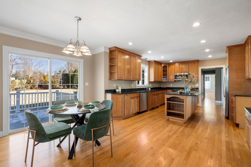 86 Strasser Avenue