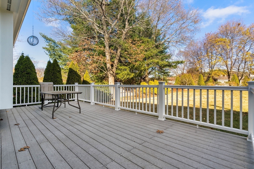 86 Strasser Avenue