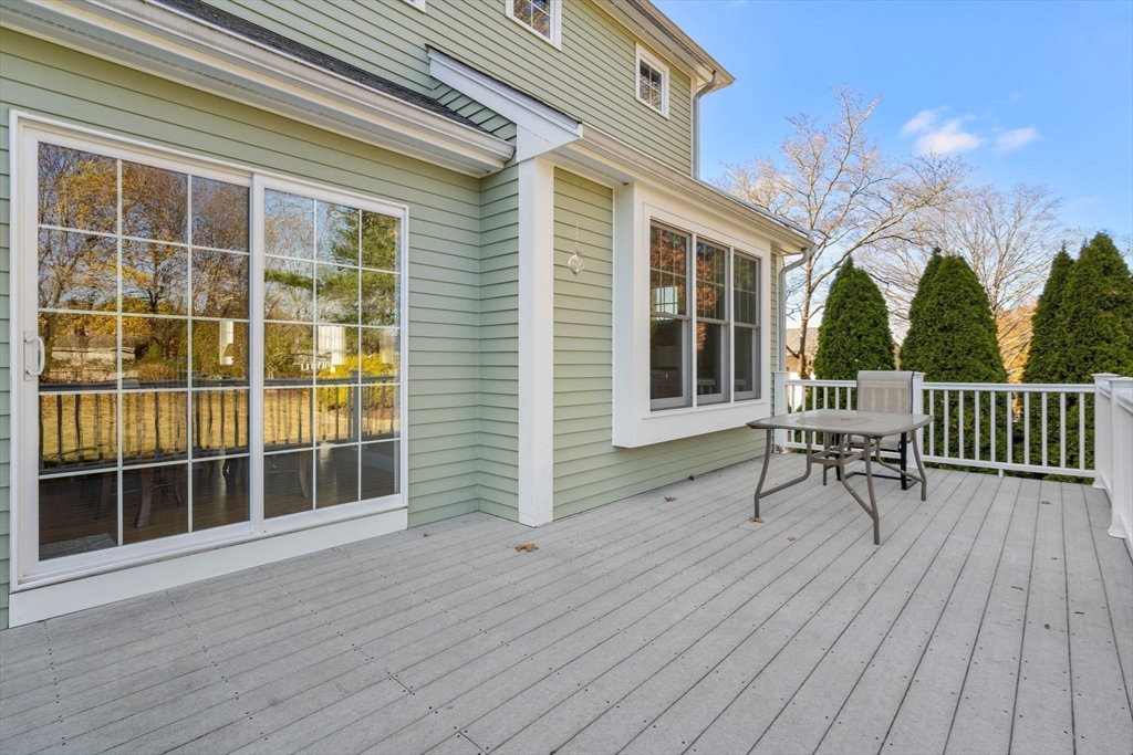 86 Strasser Avenue