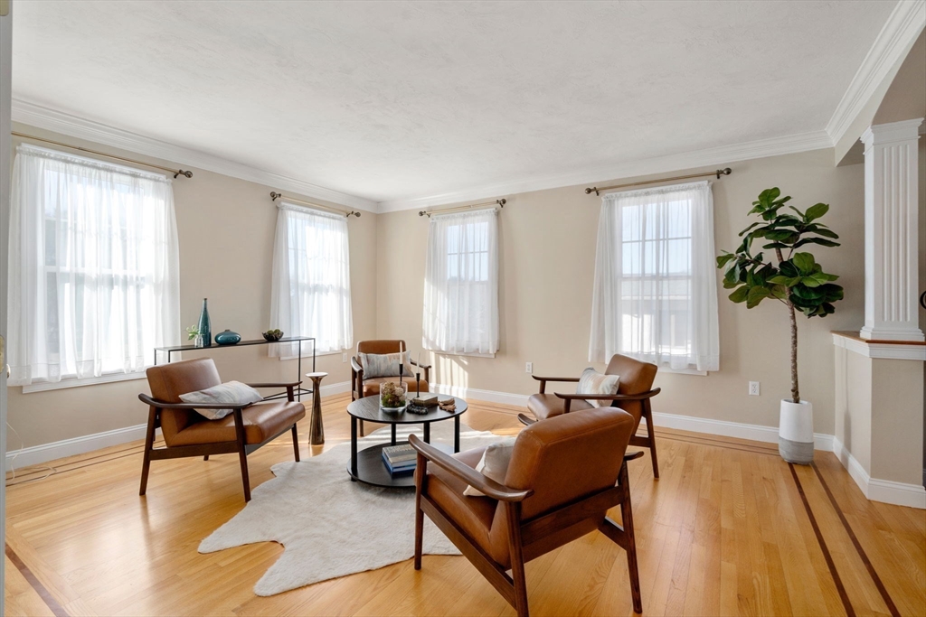 86 Strasser Avenue