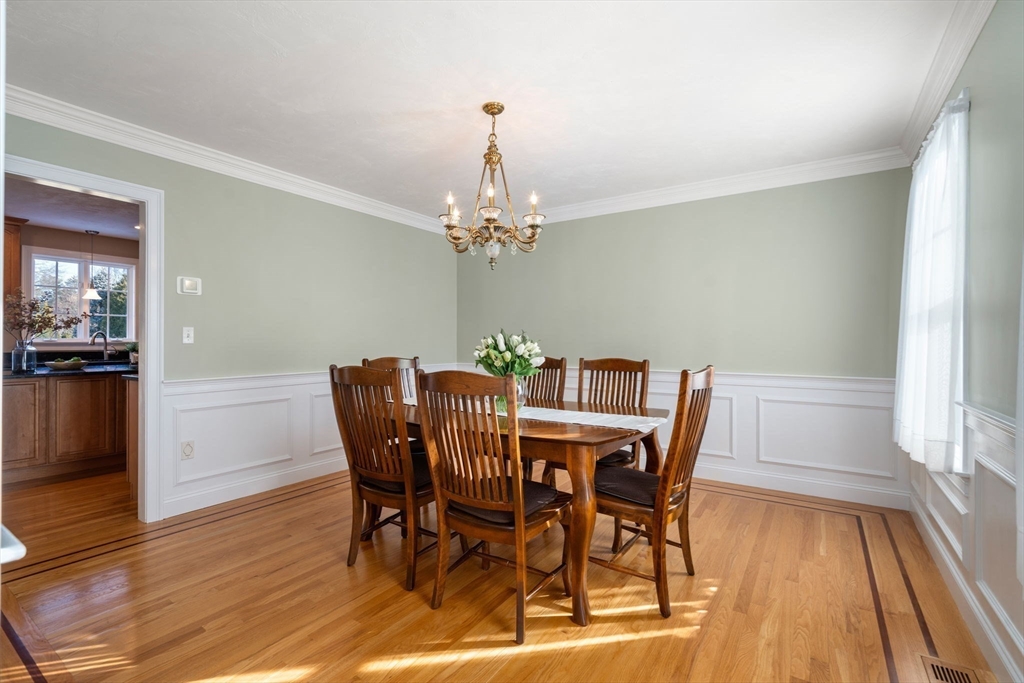 86 Strasser Avenue