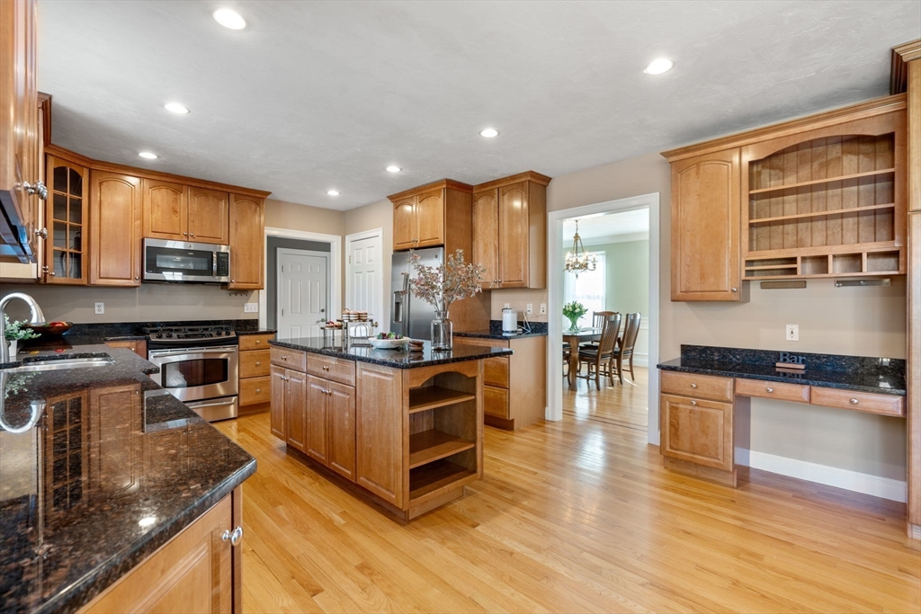 86 Strasser Avenue