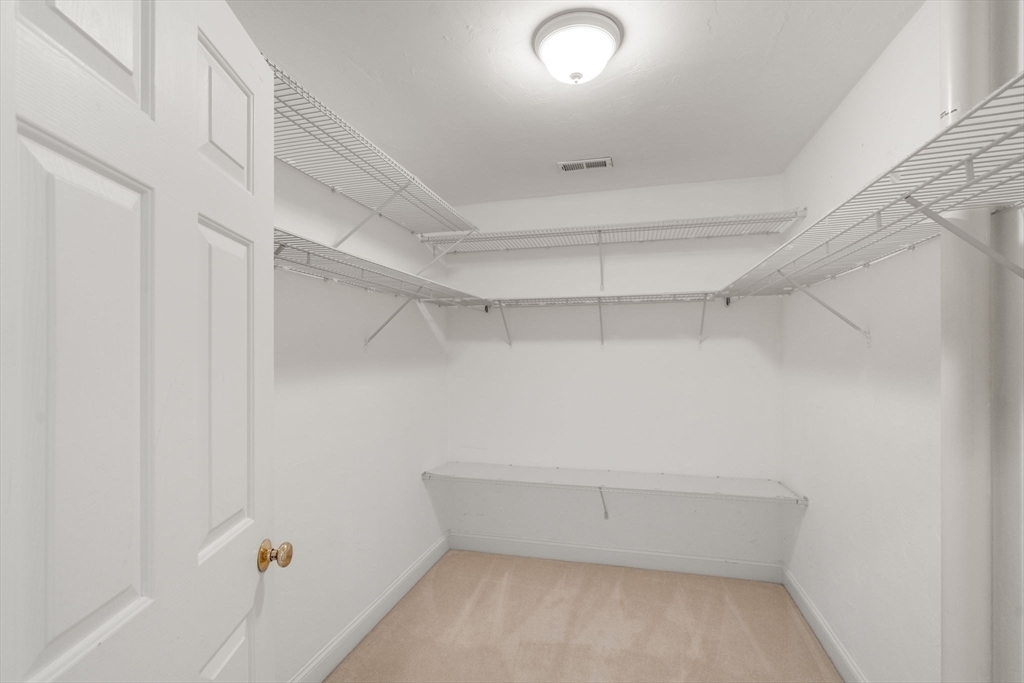 86 Strasser Avenue
