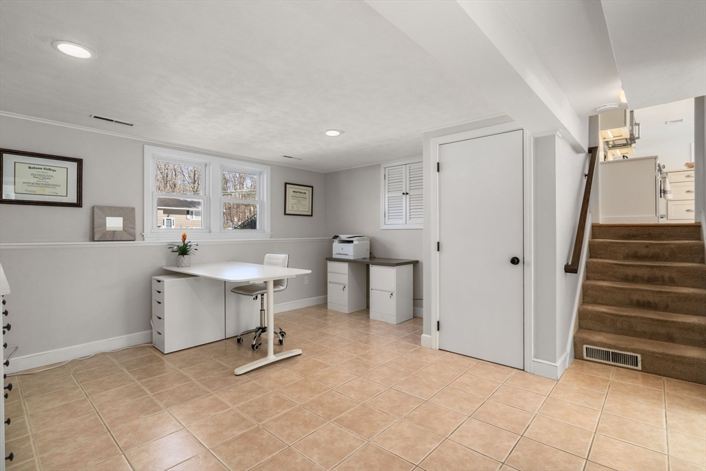 215 Briar Lane
