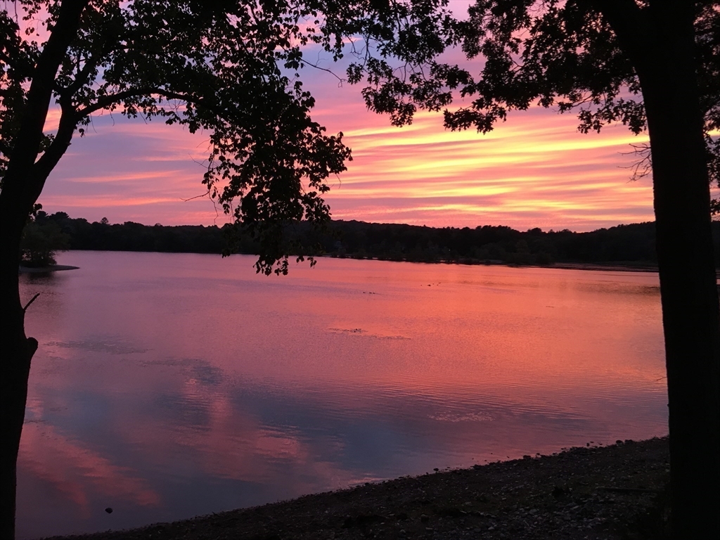 159 Lakeshore Drive