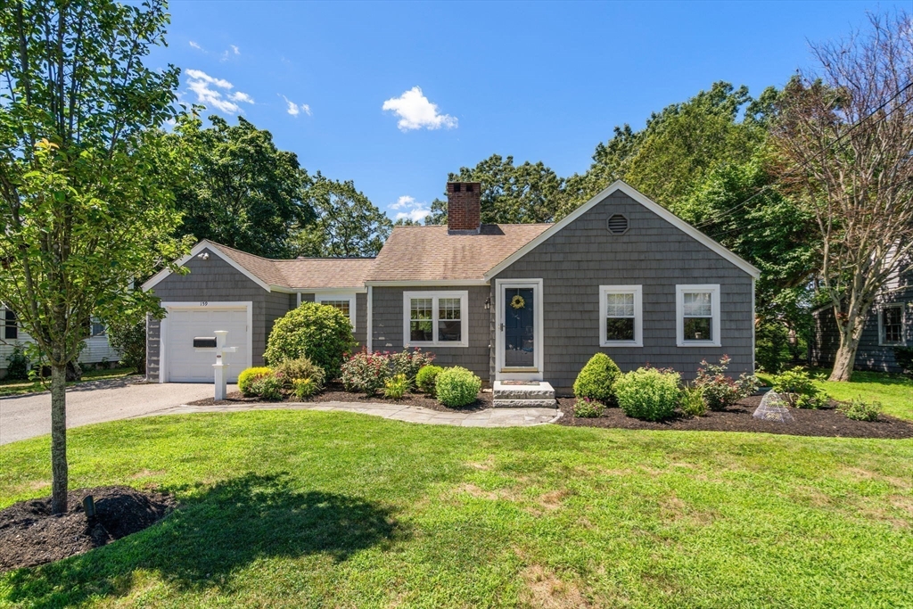 159 Lakeshore Drive