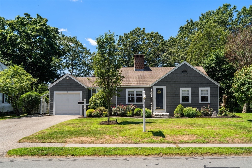 159 Lakeshore Drive