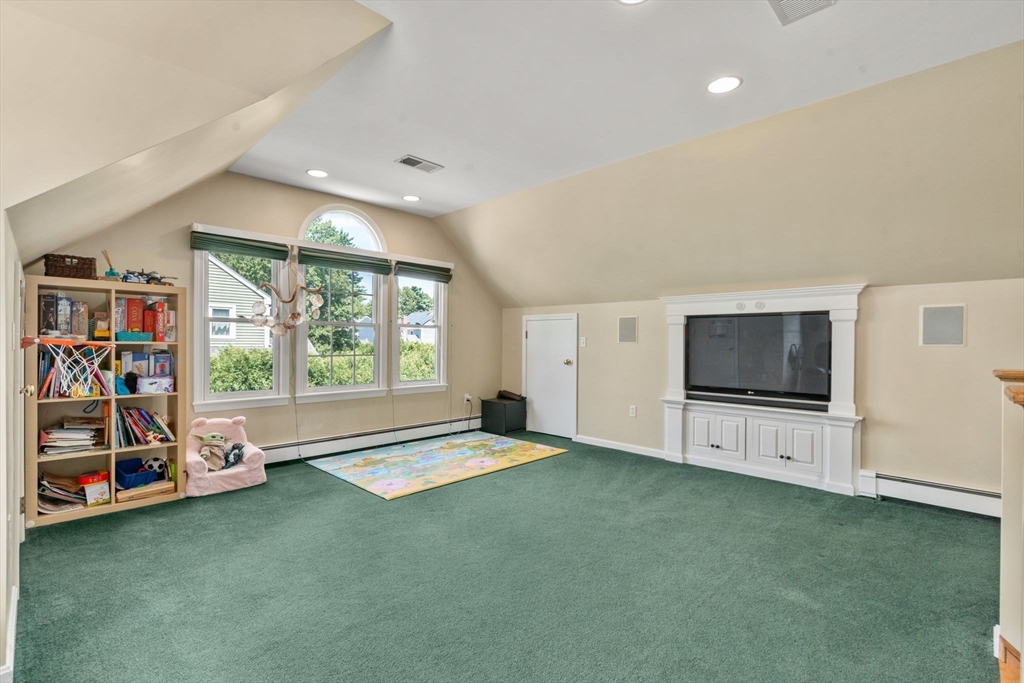 35 Whitney Avenue