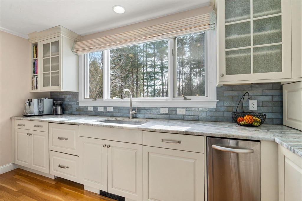 177 Bay Colony Drive