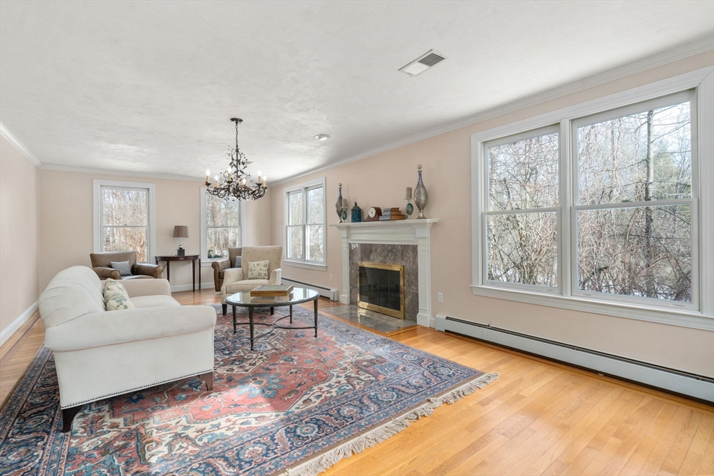 177 Bay Colony Drive