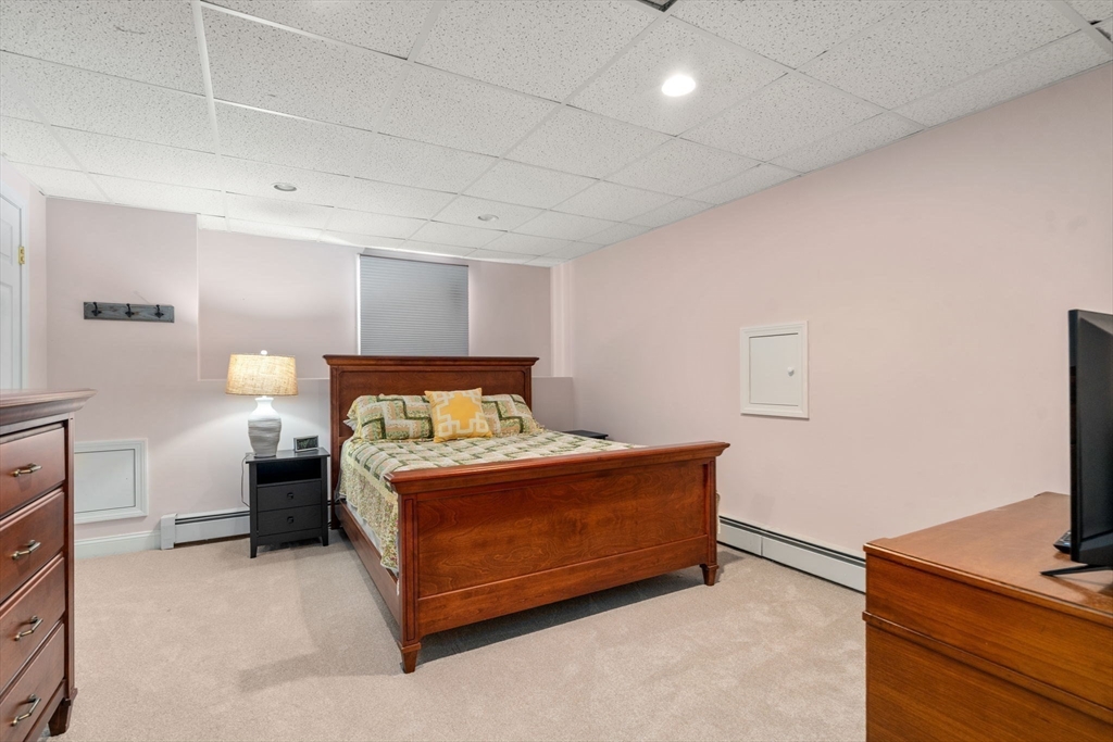 177 Bay Colony Drive