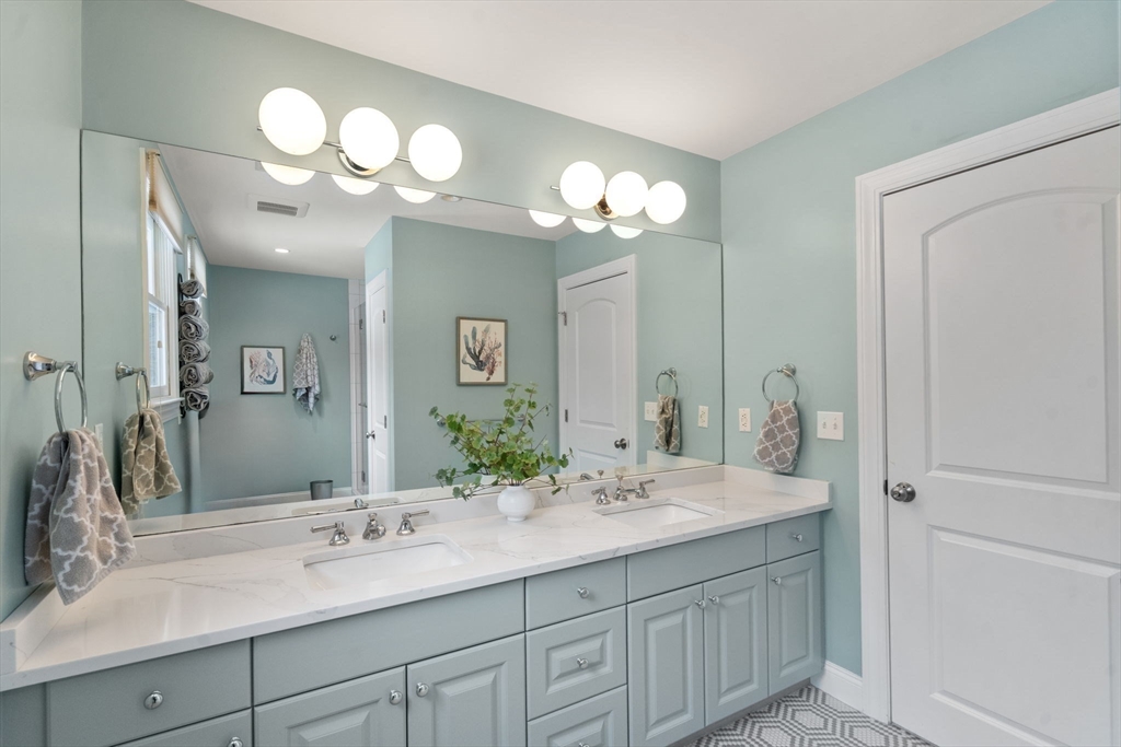 177 Bay Colony Drive