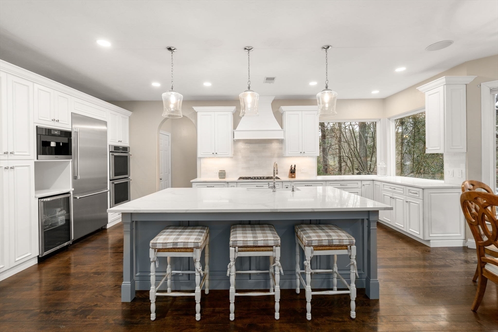 7 Pettee's Pond Lane