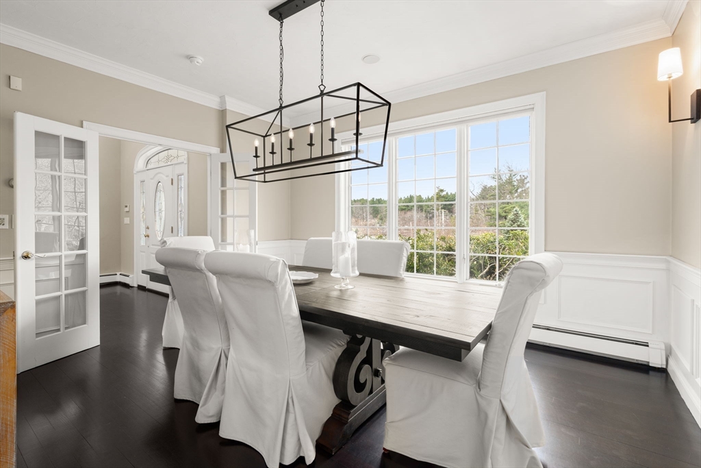 7 Pettee's Pond Lane