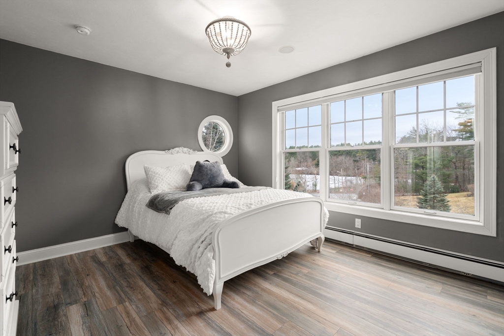 7 Pettee's Pond Lane