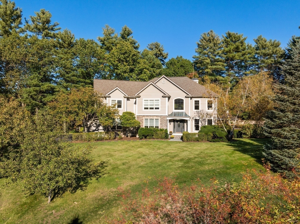 7 Pettee's Pond Lane