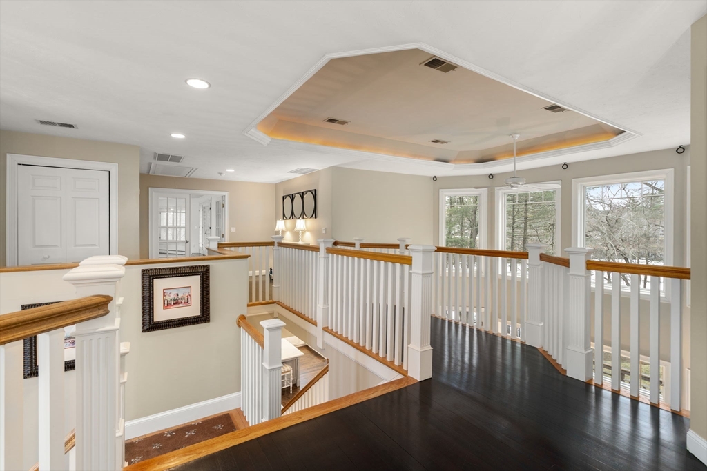 7 Pettee's Pond Lane