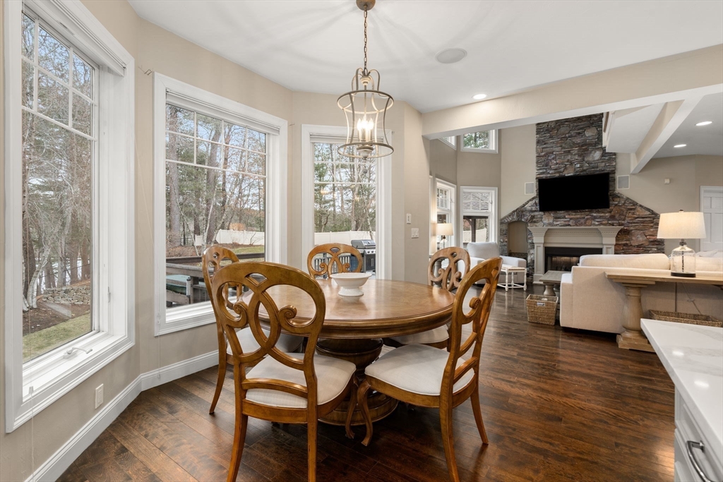 7 Pettee's Pond Lane