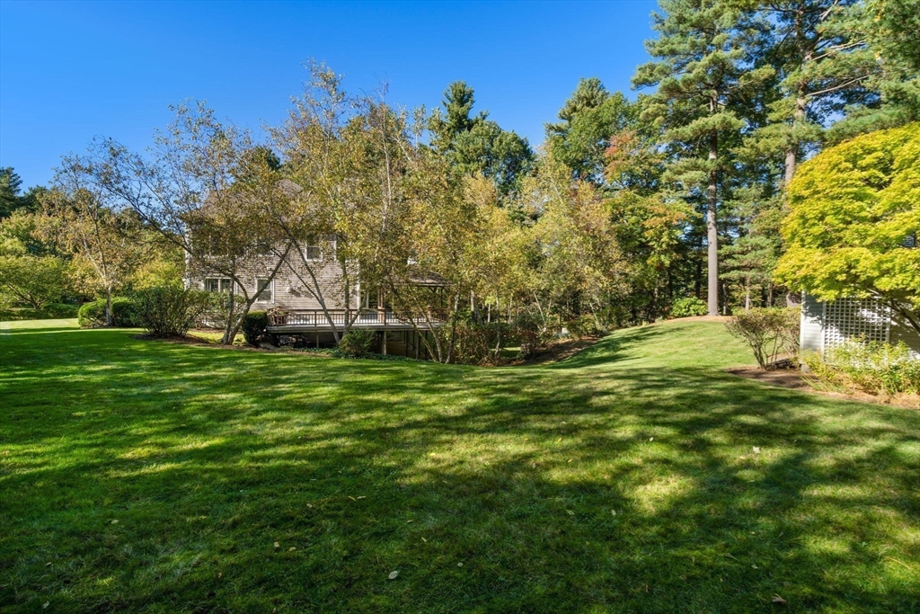 7 Pettee's Pond Lane