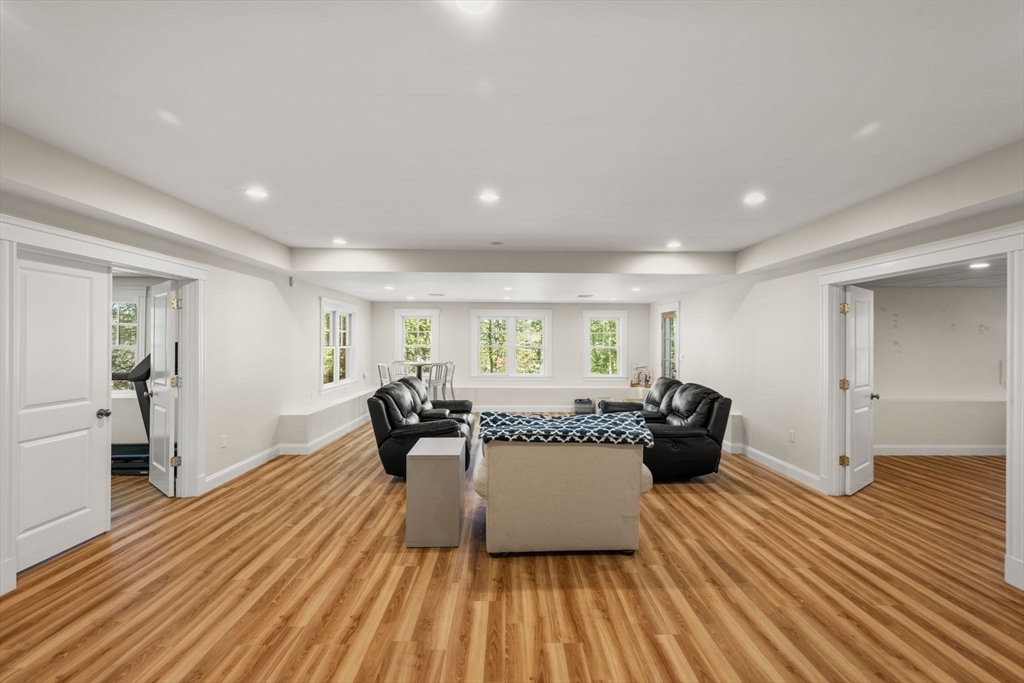 250 Meadowbrook Road