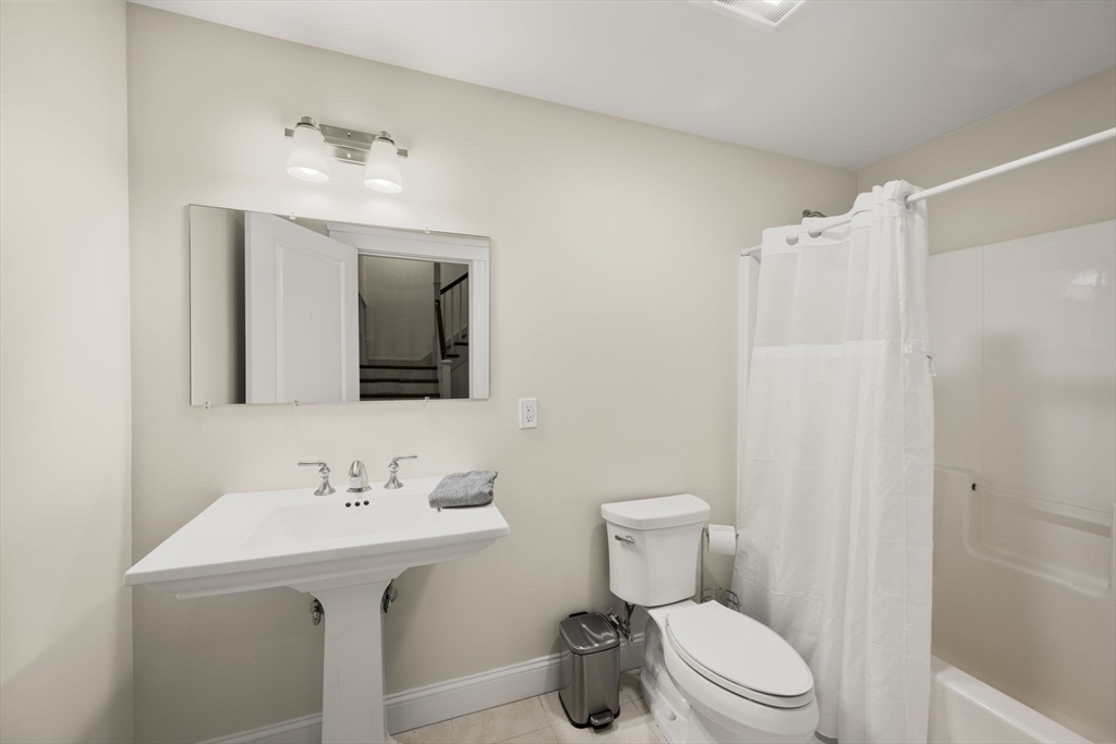 250 Meadowbrook Road