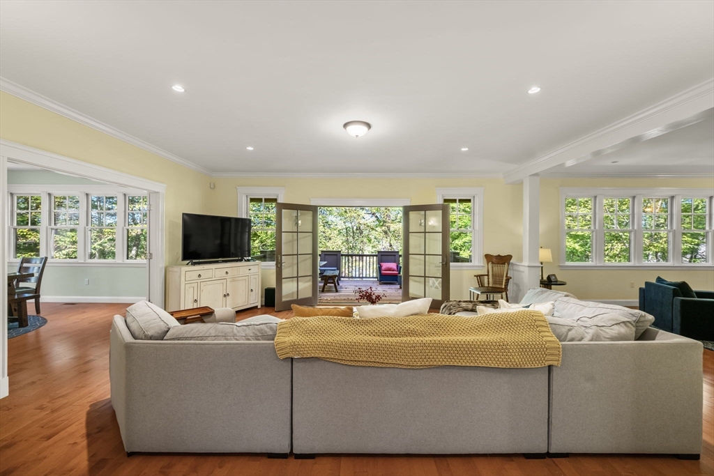 250 Meadowbrook Road