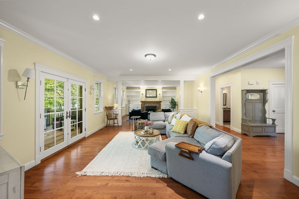 250 Meadowbrook Road