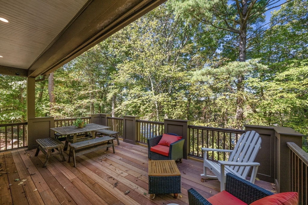 250 Meadowbrook Road