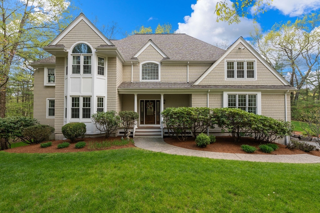 11 Pettees Pond Lane