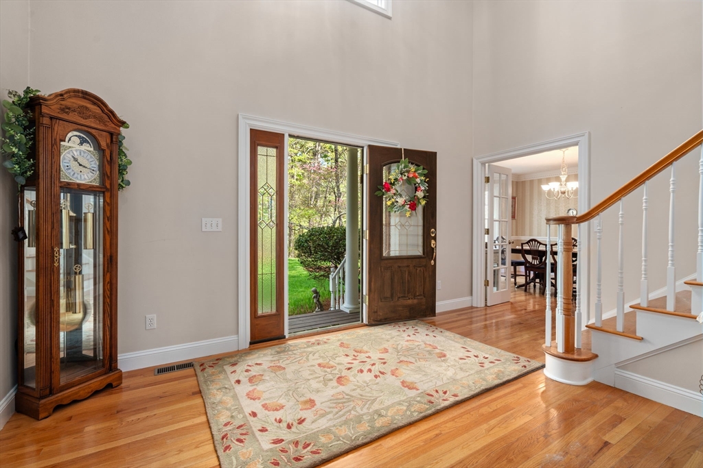 11 Pettees Pond Lane