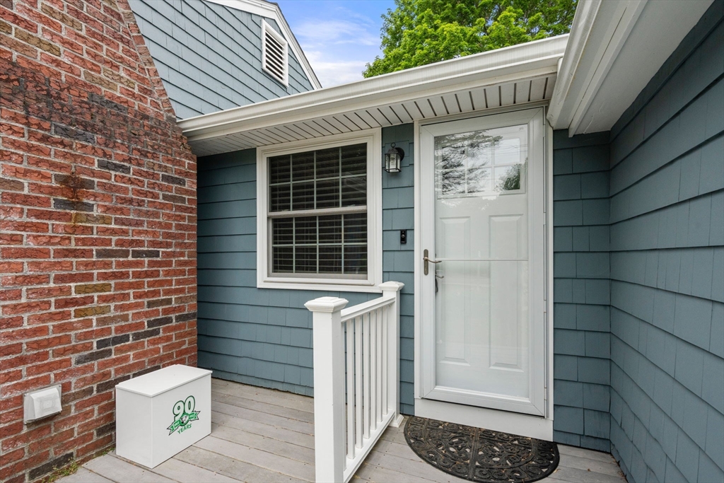 123 Oak Street