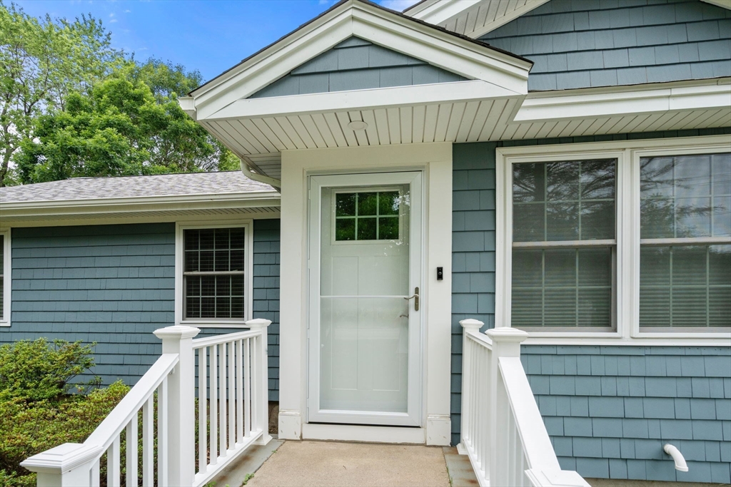 123 Oak Street