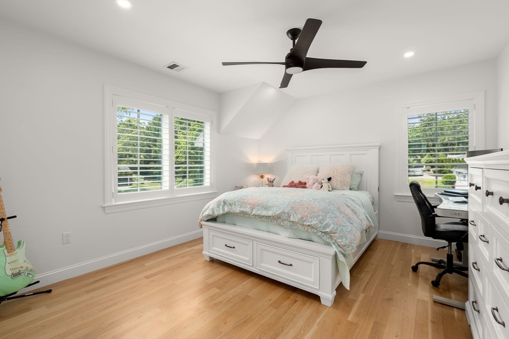 54 Meadowbrook Road