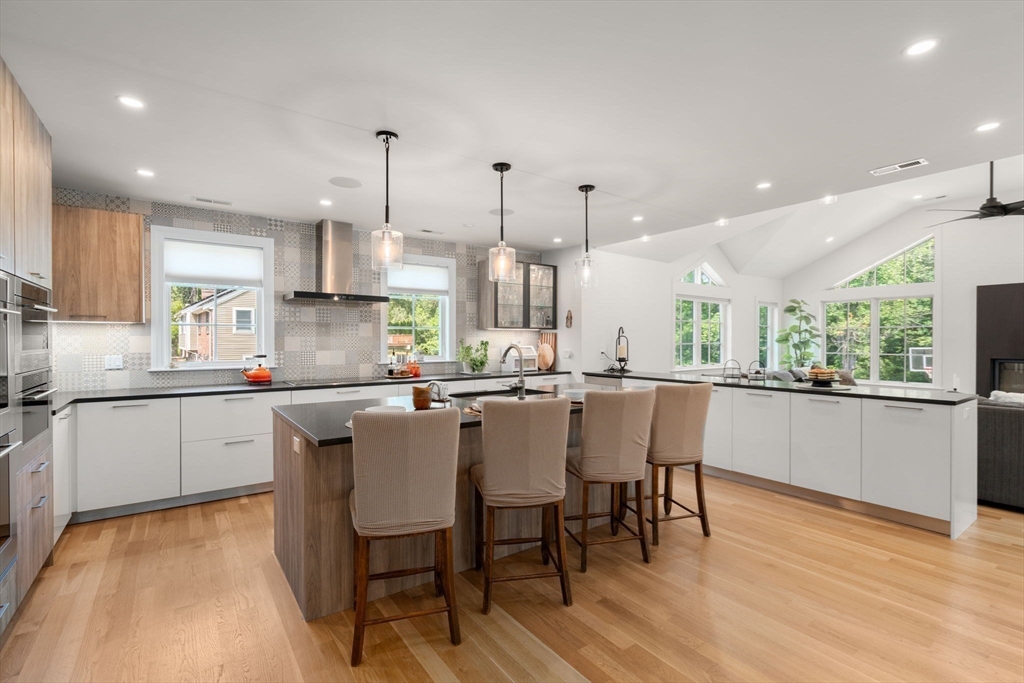 54 Meadowbrook Road