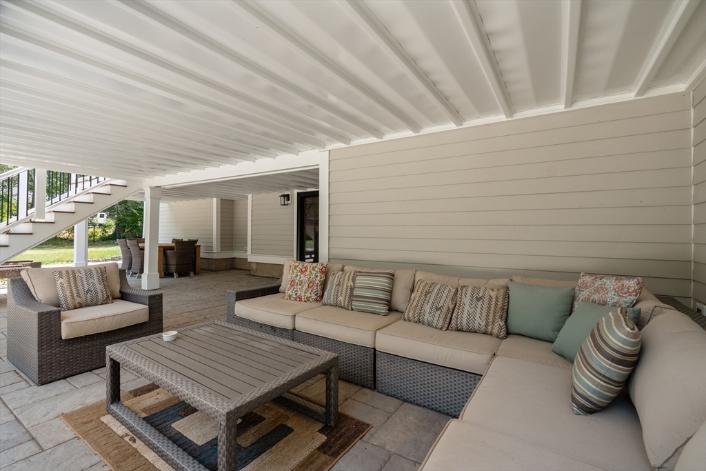 54 Meadowbrook Road