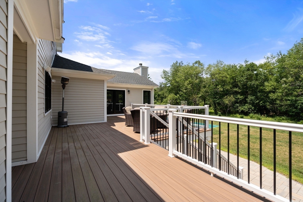 54 Meadowbrook Road