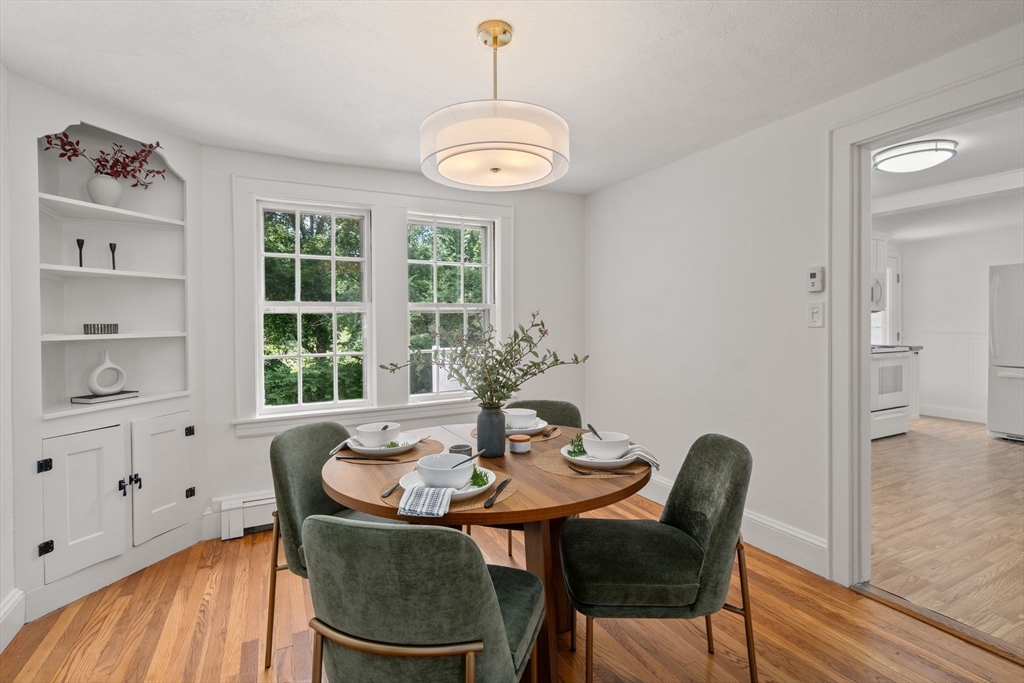 101 Lakeshore Drive