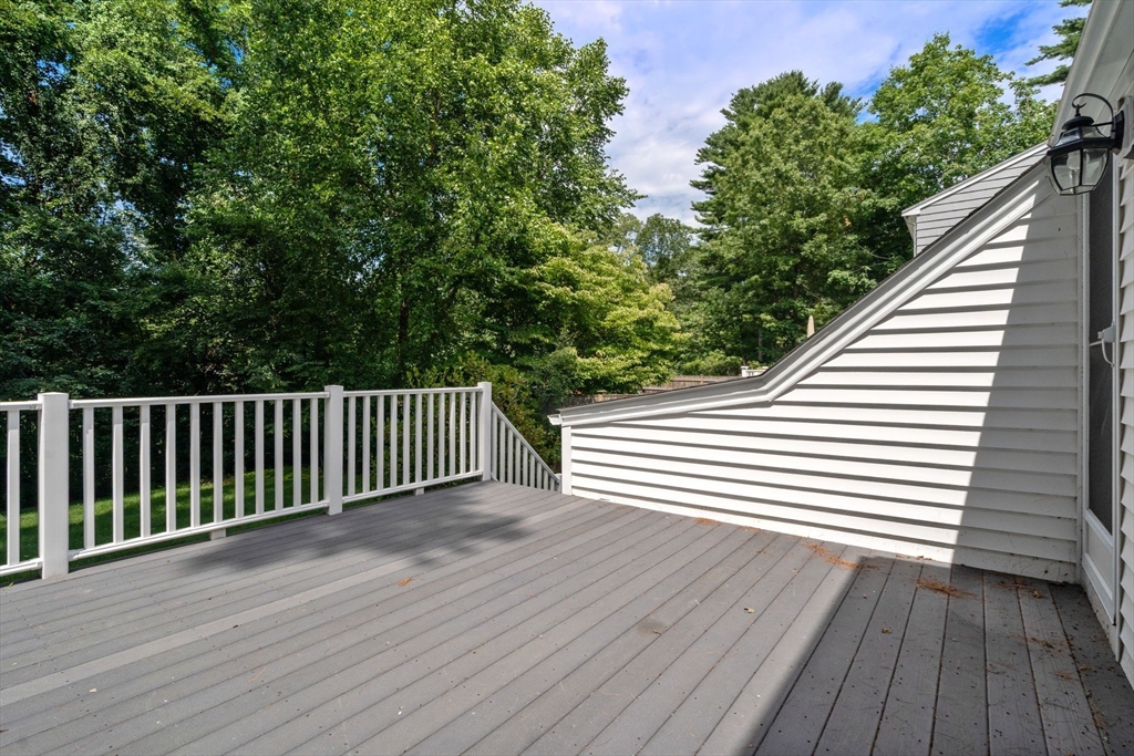 101 Lakeshore Drive