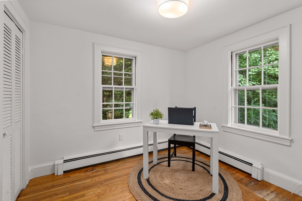 101 Lakeshore Drive