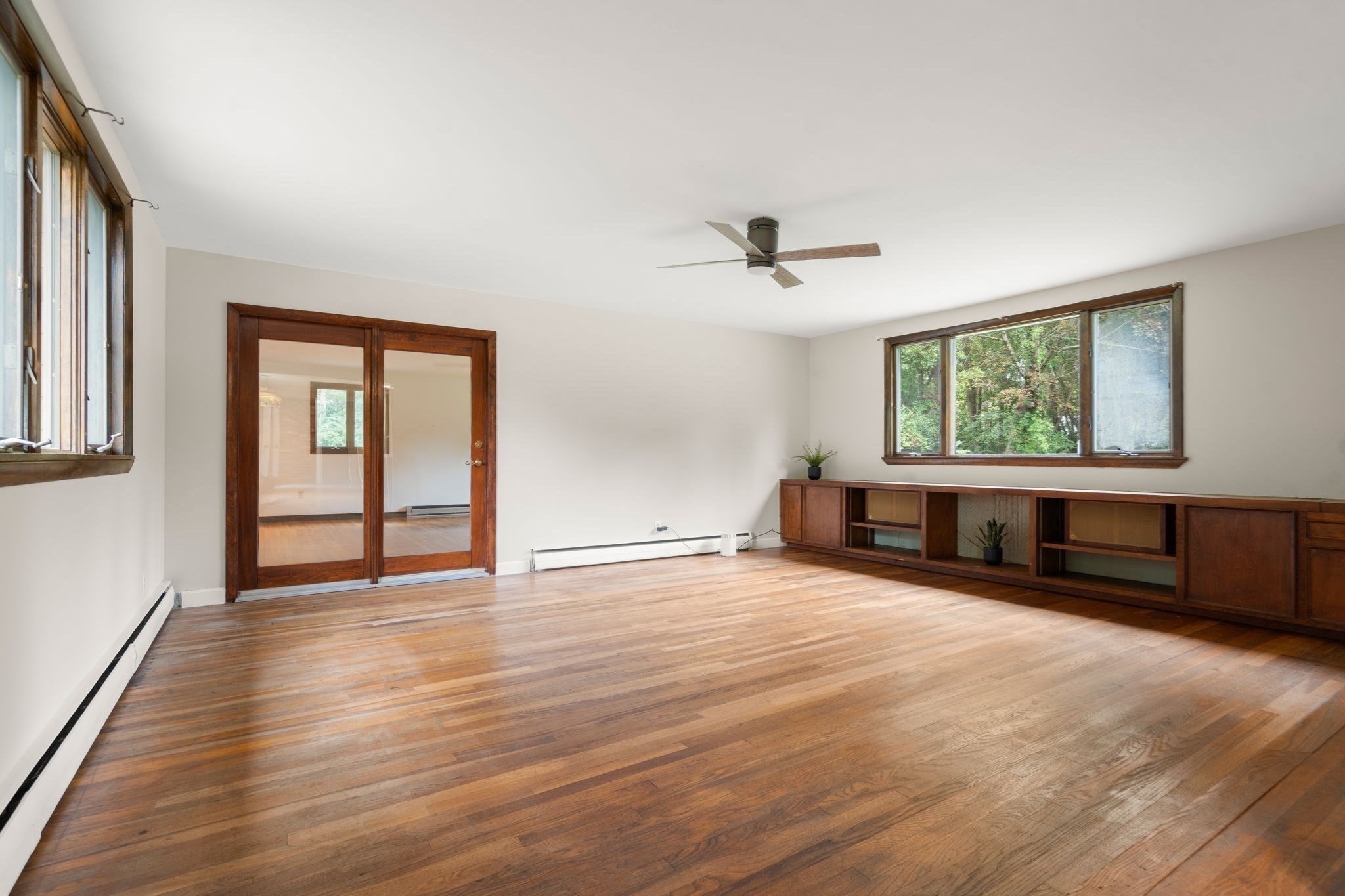 444 Clapboardtree Street