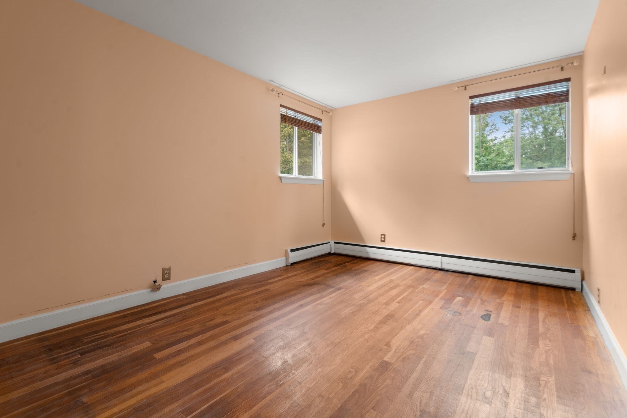 444 Clapboardtree Street
