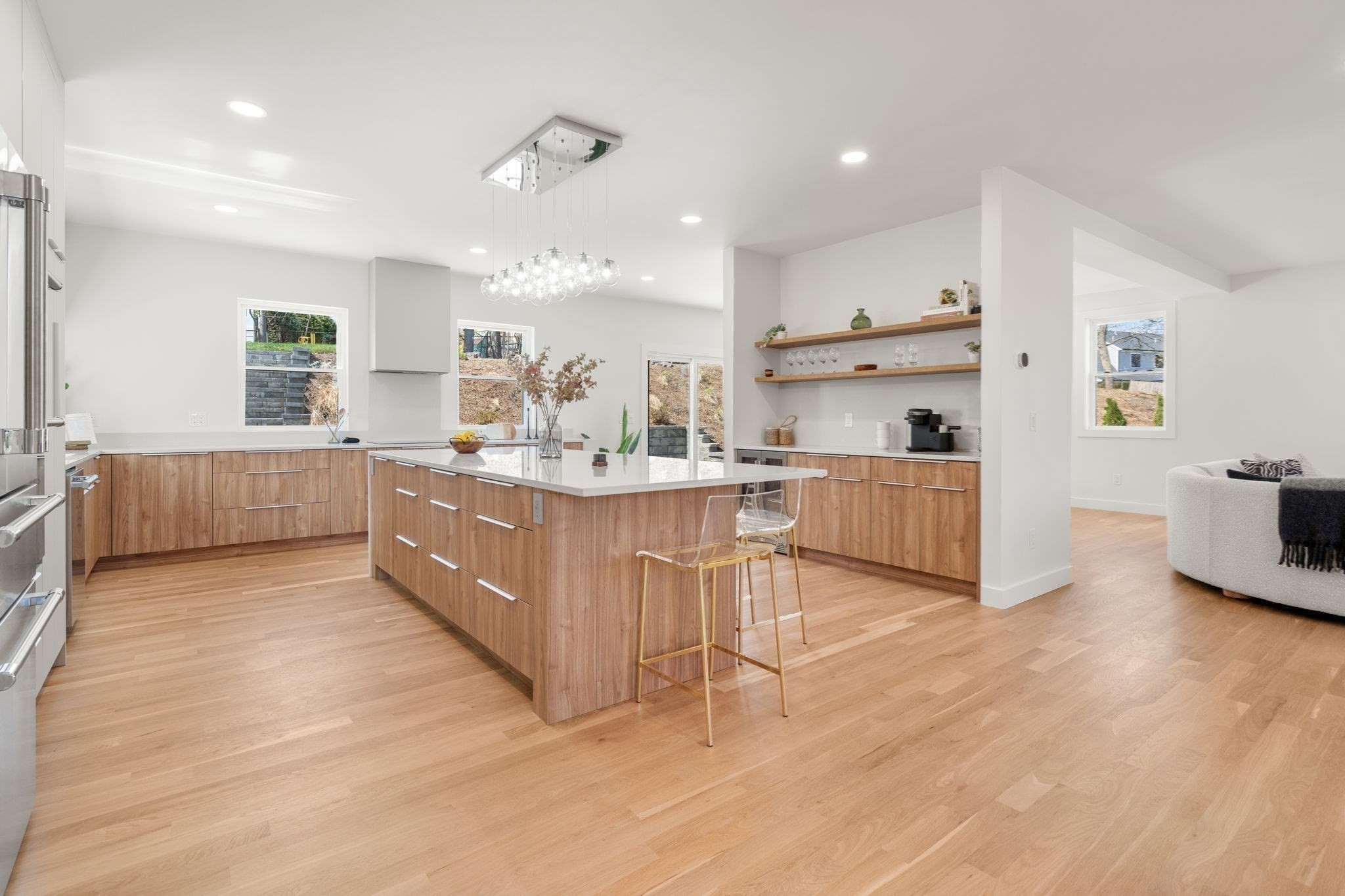 100 Woodbine Cir