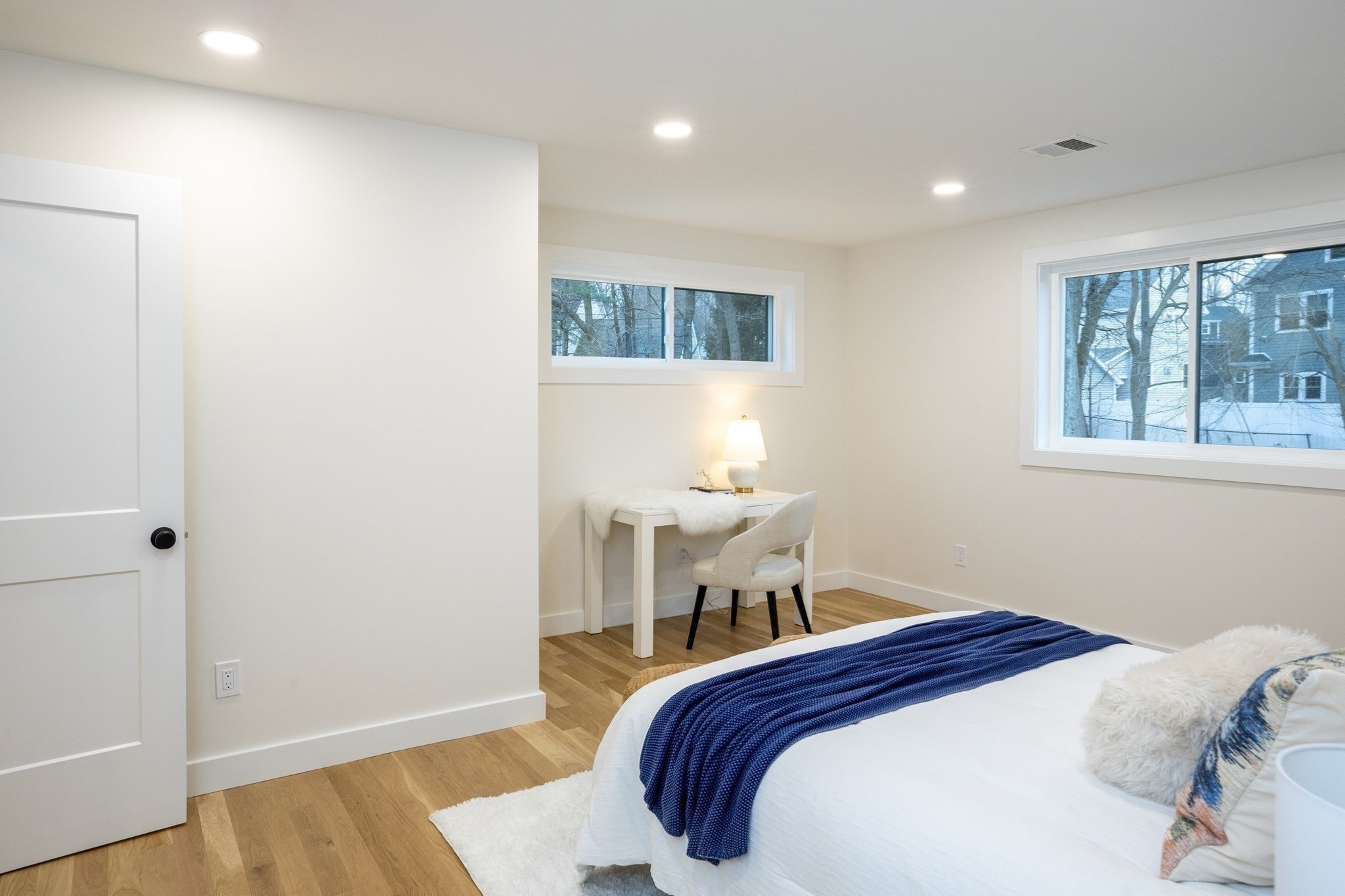 100 Woodbine Cir