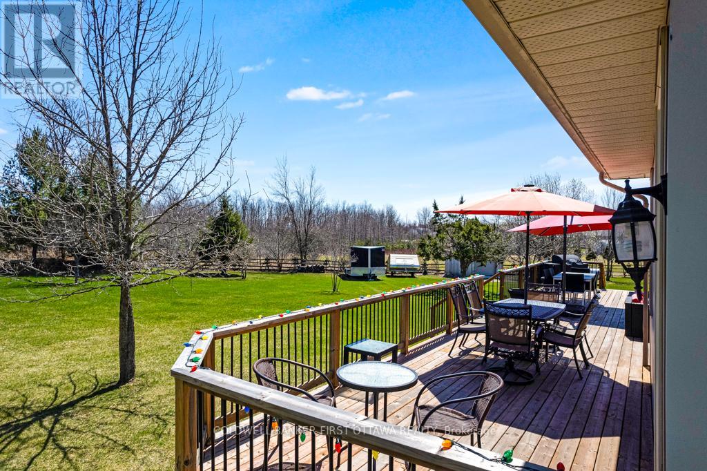 556 WEST POINT DRIVE