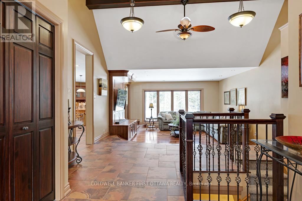 206 DEERWOOD DRIVE